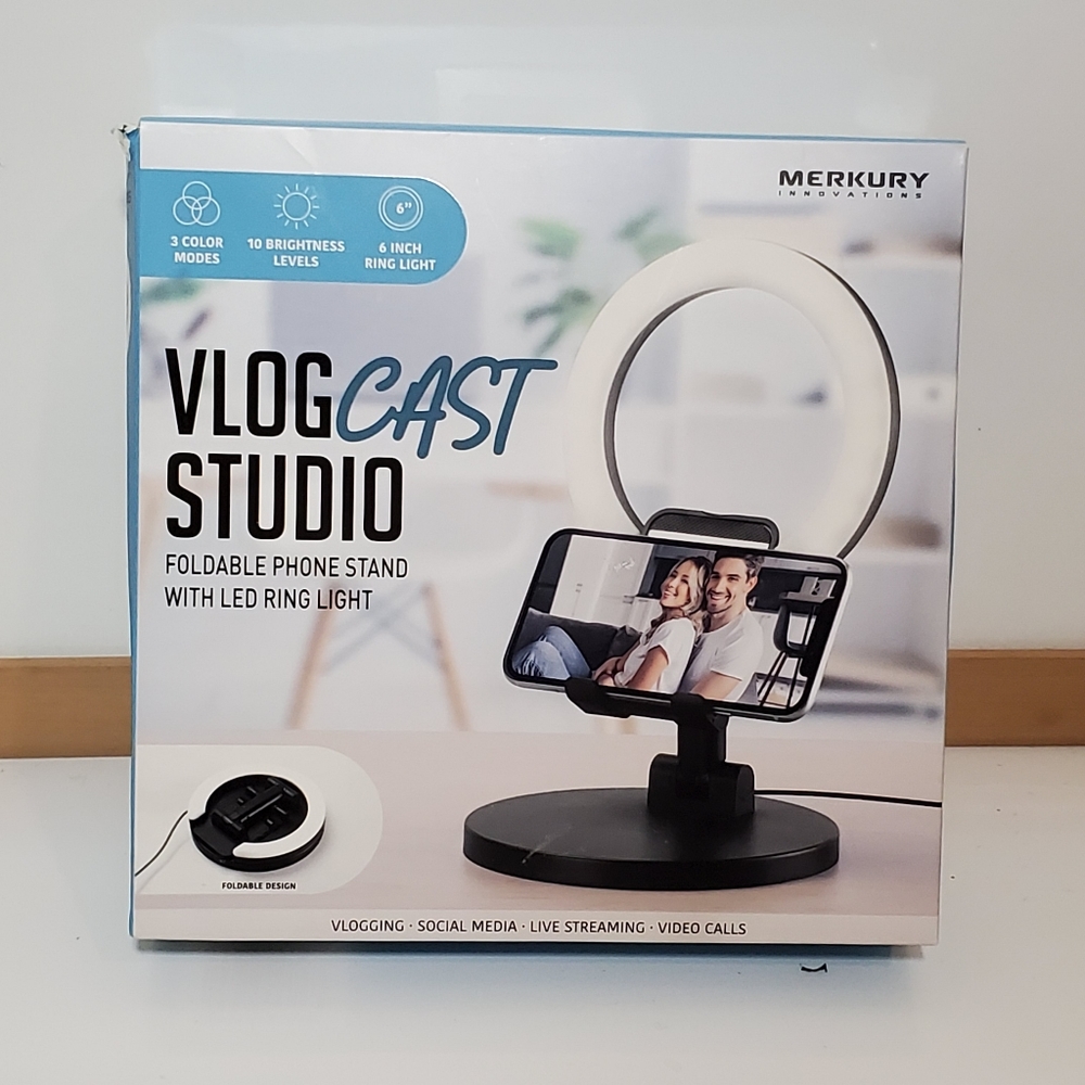 Vlogcast Studio Foldable Phone Stand with LED 6 inch Ring Light